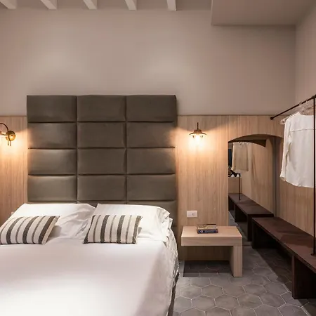 Al Borgo Antico * バルレッタ